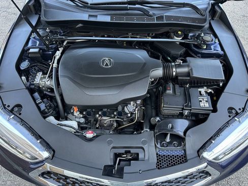 Used 2018 Acura TLX V6 image 11