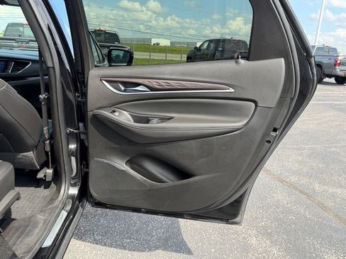 Used 2023 Buick Enclave Avenir w/ Avenir Technology Package AWD/4WD image 25