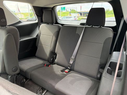 Used 2018 Chevrolet Traverse LT AWD/4WD image 24