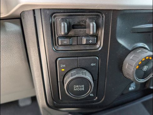 Used 2026 Ford F250 XLT AWD/4WD image 12