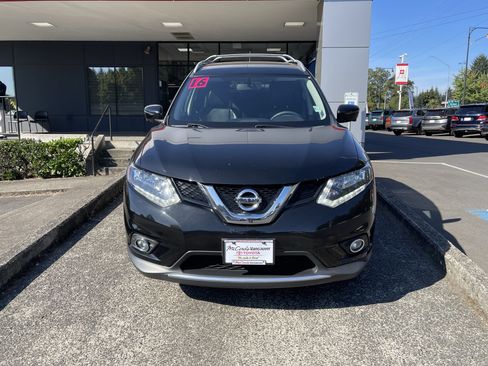 Used 2016 Nissan Rogue SL AWD/4WD image 2