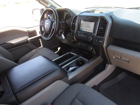 Used 2019 Ford F150 XLT w/ Equipment Group 302A Luxury AWD/4WD image 6