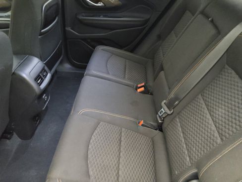 Used 2019 GMC Terrain SLE w/ Driver Convenience Package FWD image 18