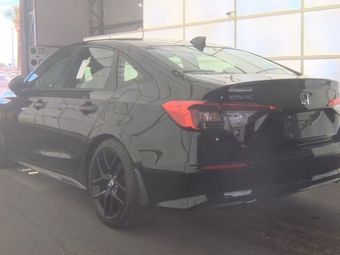 Used 2024 Honda Civic Sport image 7