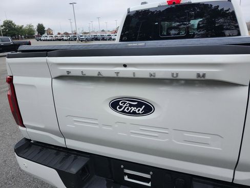 Used 2024 Ford F150 Platinum w/ Equipment Group 703A Plus image 4
