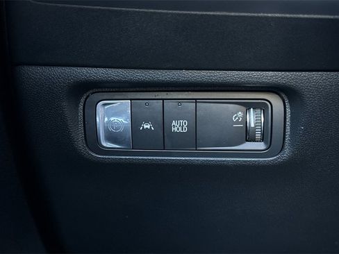 Certified 2025 Honda Prologue Touring image 32