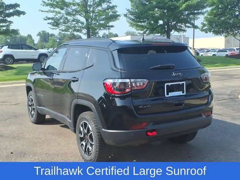 Certified 2025 Jeep Compass Trailhawk w/ Sun & Sound Group AWD/4WD image 6