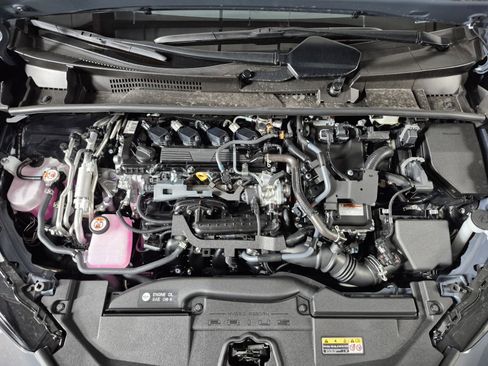 New 2026 Toyota Prius Plug-In Hybrid image 9