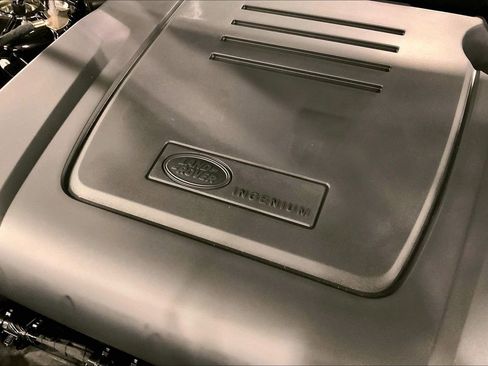 New 2026 Land Rover Defender 110 S image 17