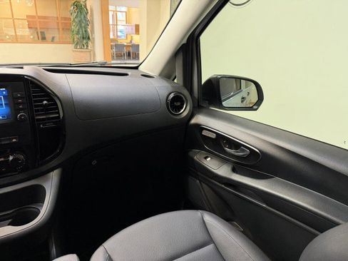 Certified 2023 Mercedes-Benz Metris Passenger image 10
