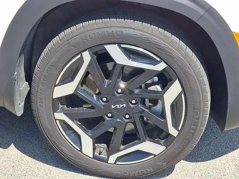 Used 2024 Kia Seltos SX AWD/4WD image 8