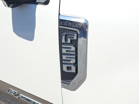 Certified 2018 Ford F250 Lariat w/ Tow Technology Bundle image 8