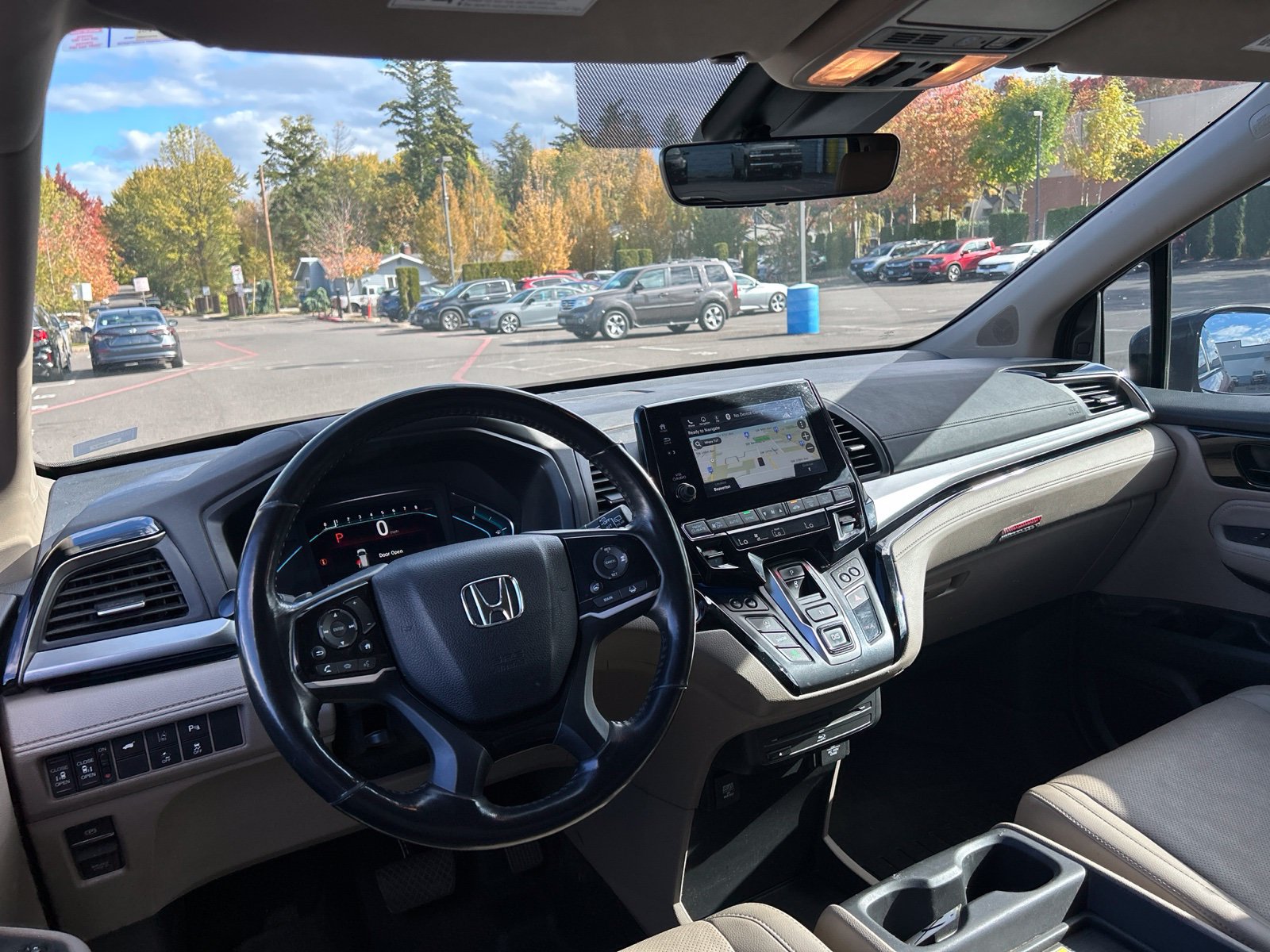Used 2018 Honda Odyssey Elite image 12