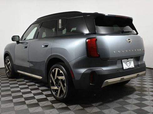 Used 2025 MINI Cooper Countryman S w/ Comfort Package Max image 5