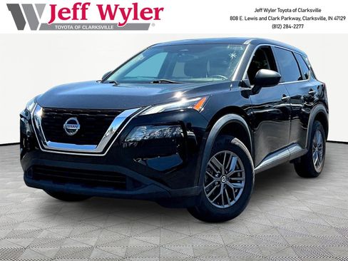 Used 2021 Nissan Rogue S AWD/4WD image 1