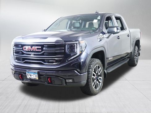 Used 2022 GMC Sierra 1500 AT4 w/ AT4 Premium Package AWD/4WD image 3