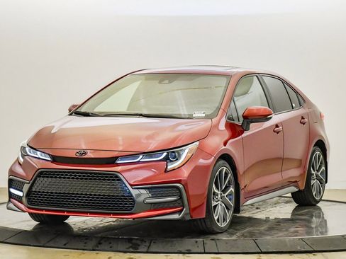 Used 2022 Toyota Corolla XSE image 1