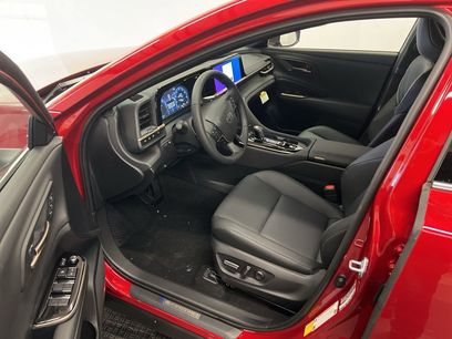 New 2025 Toyota Crown Signia