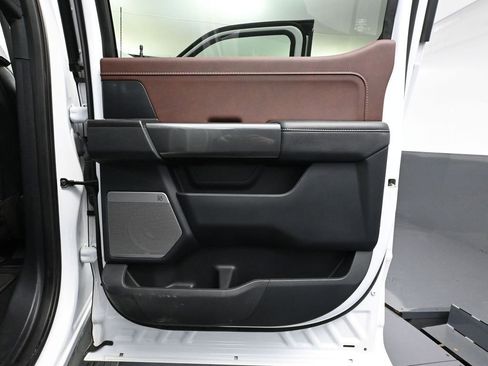 Used 2023 Ford F150 Lariat image 41