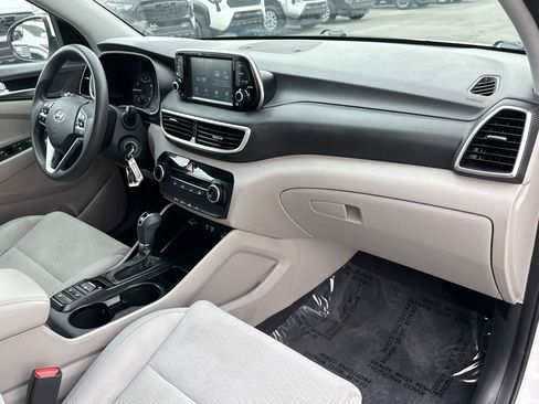 Used 2019 Hyundai Tucson SE AWD/4WD image 18