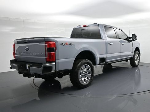 Used 2024 Ford F250 Lariat w/ Lariat Ultimate Package AWD/4WD image 6