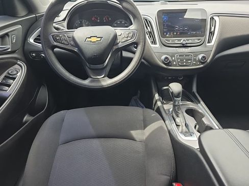 Used 2023 Chevrolet Malibu LT FWD image 18