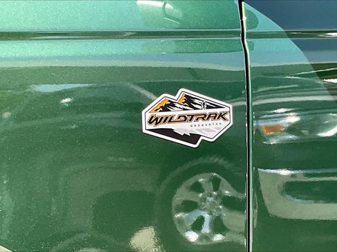 Used 2024 Ford Bronco Wildtrak AWD/4WD image 27