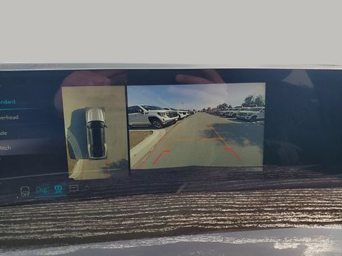 New 2026 Cadillac Escalade IQL Luxury w/ LPO, Floor Liner Package AWD/4WD image 50