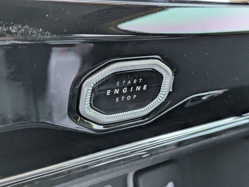 New 2026 Jeep Grand Cherokee Summit w/ Adv Protech Group IV AWD/4WD image 28
