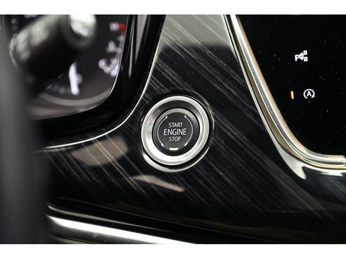 Used 2025 Cadillac XT6 Premium Luxury w/ Technology Package image 46