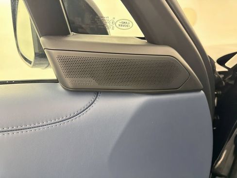 New 2026 Land Rover Range Rover SV AWD/4WD image 19