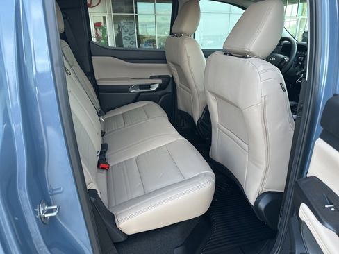 Used 2024 Ford Ranger Lariat w/ FX4 Off-Road Package image 17