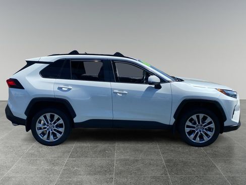 Used 2024 Toyota RAV4 XLE Premium w/ Weather Package FWD image 6