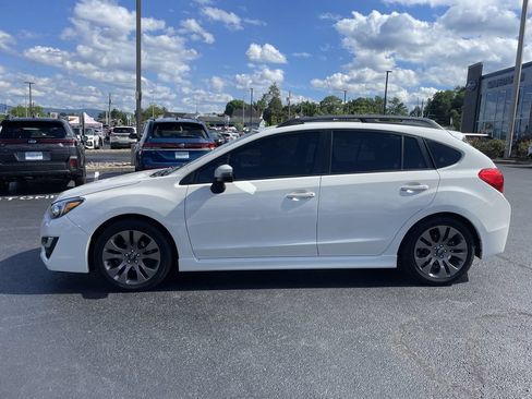 Used 2016 Subaru Impreza 2.0i Sport Premium AWD/4WD image 3