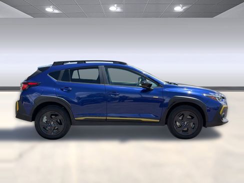 Used 2025 Subaru Crosstrek 2.5i Sport AWD/4WD image 8