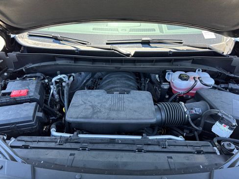 New 2026 GMC Yukon XL Denali w/ Denali Reserve Package AWD/4WD image 8
