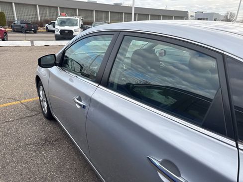 Used 2019 Nissan Sentra SV image 22