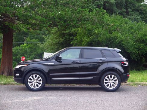 Used 2015 Land Rover Range Rover Evoque Pure AWD/4WD image 2