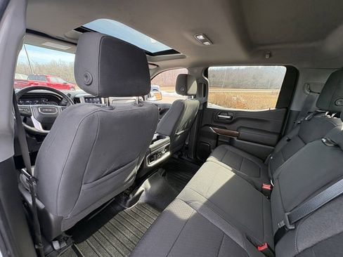 Used 2020 GMC Sierra 1500 Elevation w/ Elevation Value Package image 20