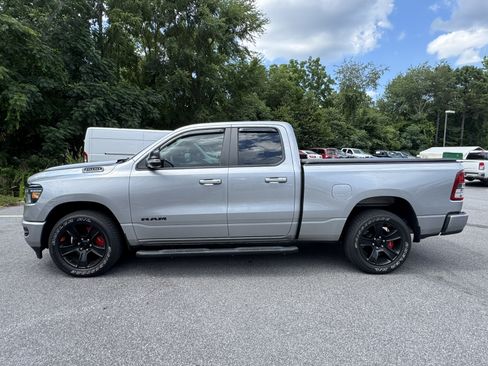 Used 2022 RAM 1500 Big Horn w/ Night Edition RWD image 8