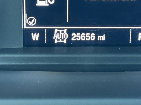 Used 2023 Chevrolet Silverado 1500 Custom image 29