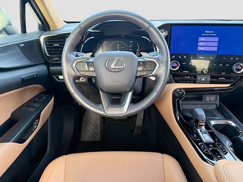 Used 2023 Lexus NX 350 AWD w/ Luxury Package image 17