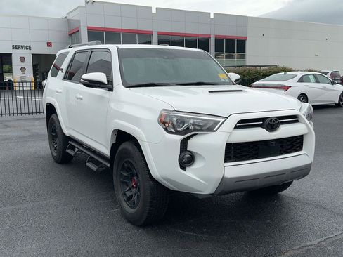 Certified 2024 Toyota 4Runner TRD Off-Road Premium w/ TRD Black Wheel Package (TMS) AWD/4WD image 3