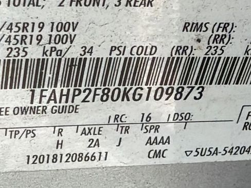 Used 2019 Ford Taurus Limited FWD image 32