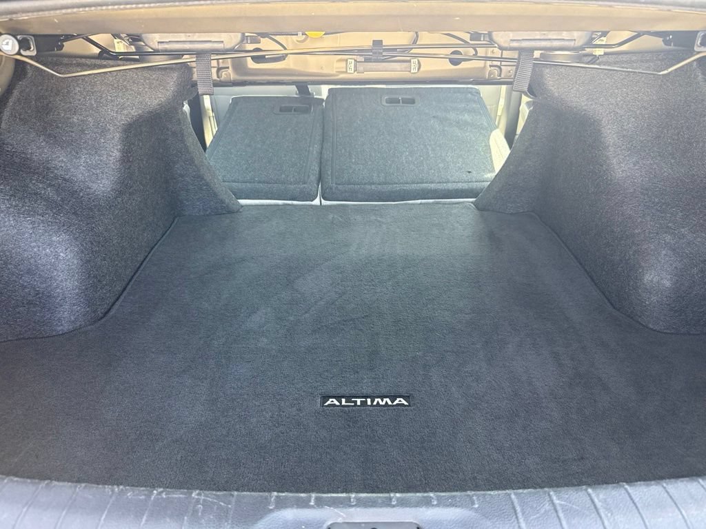 Certified 2025 Nissan Altima 2.5 SV FWD image 29