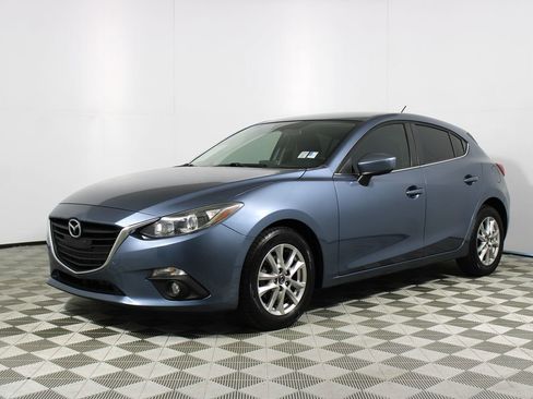 Used 2015 MAZDA MAZDA3 i Touring image 3