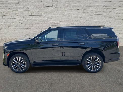 Used 2024 Cadillac Escalade Sport image 2