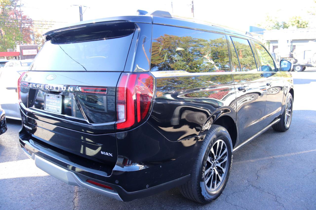 Used 2025 Ford Expedition Max Platinum AWD/4WD image 5