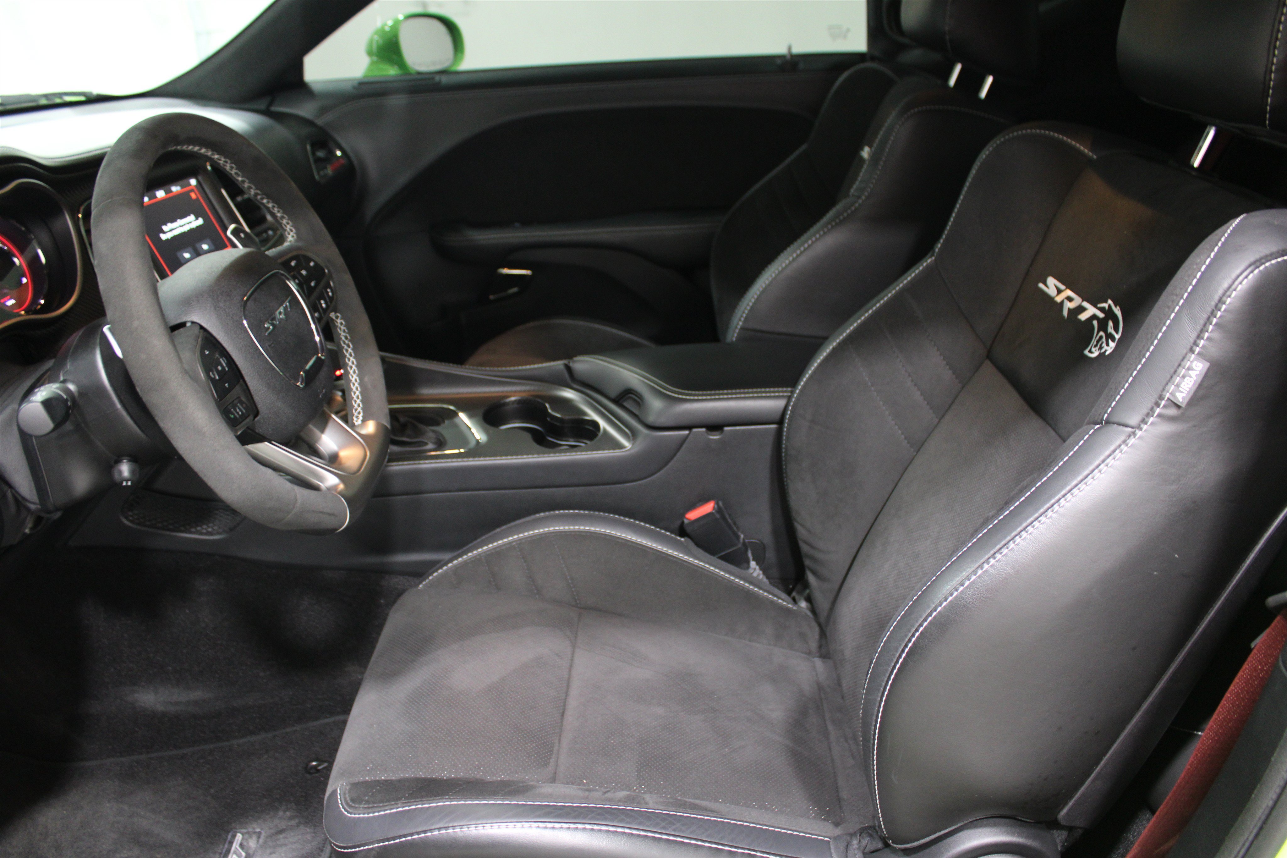 Used 2023 Dodge Challenger SRT Hellcat RWD image 3