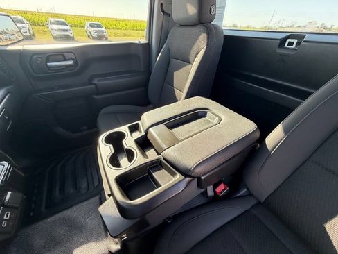 Used 2025 Chevrolet Silverado 1500 W/T RWD image 21